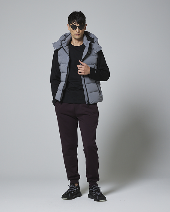 【再入荷】HUNGARIAN GOOSE DRIVERS DOWN VEST【返品交換保証付き】