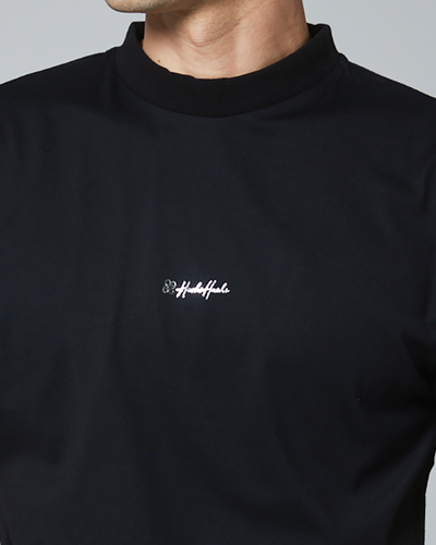 T-LINE MOCK NECK TEE
