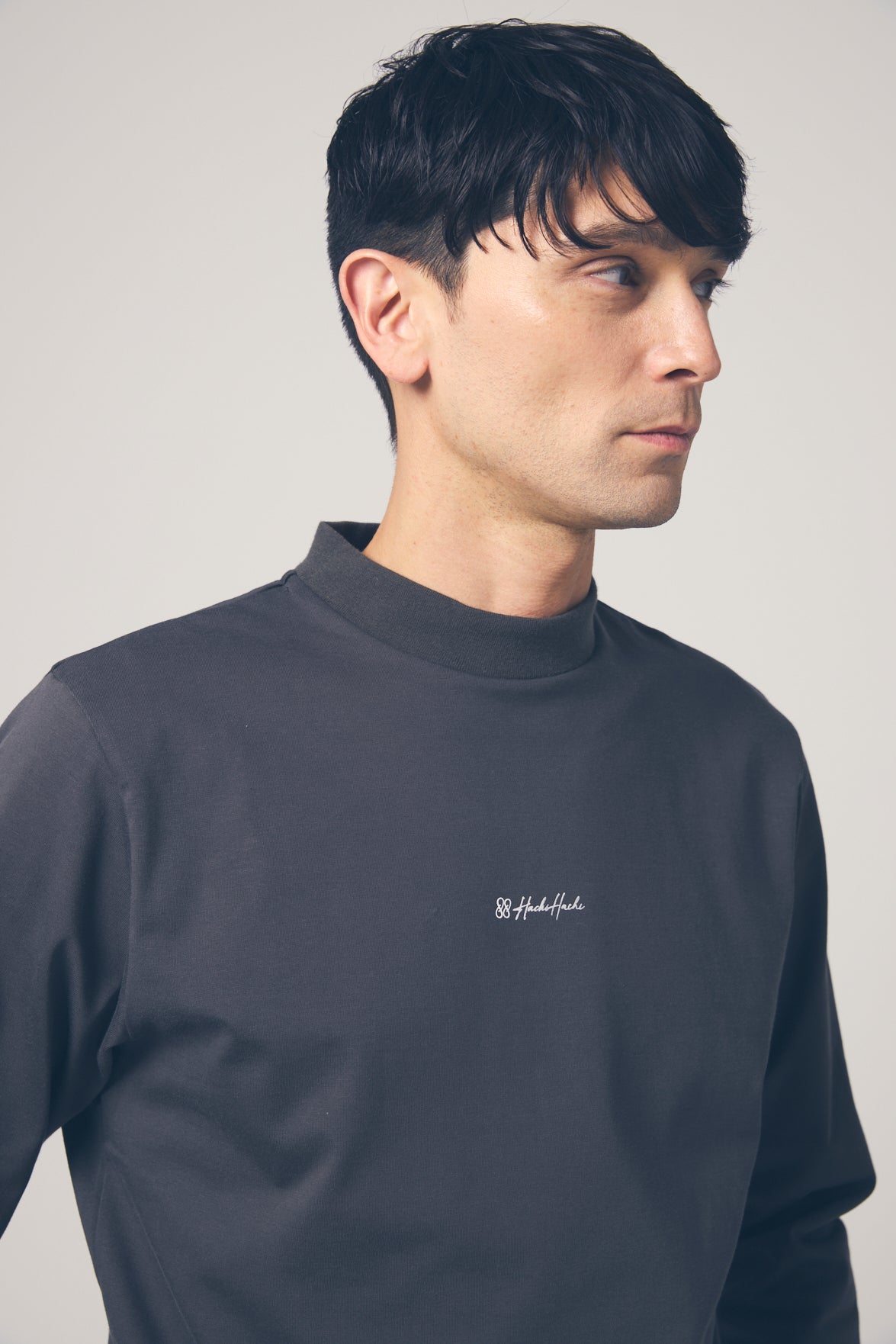 HIGH DENSITY MOCK NECK LONG SLEEVE TEE