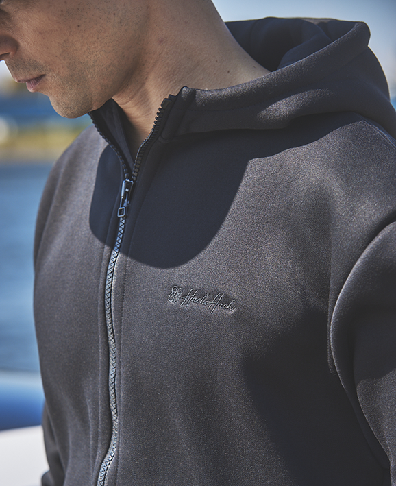 【再入荷】WIDE ZIP HOODIE【返品交換保証付き】