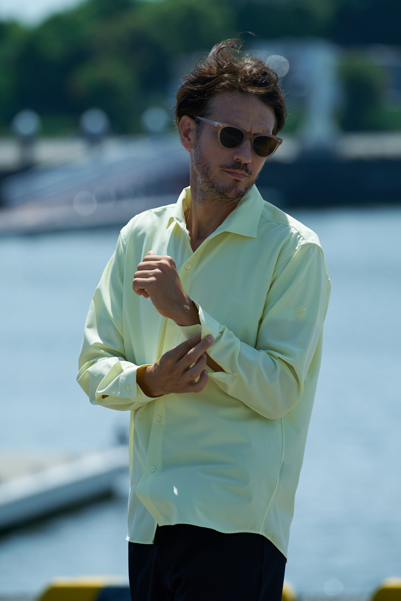 WIDE HORIZONTAL SHIRT