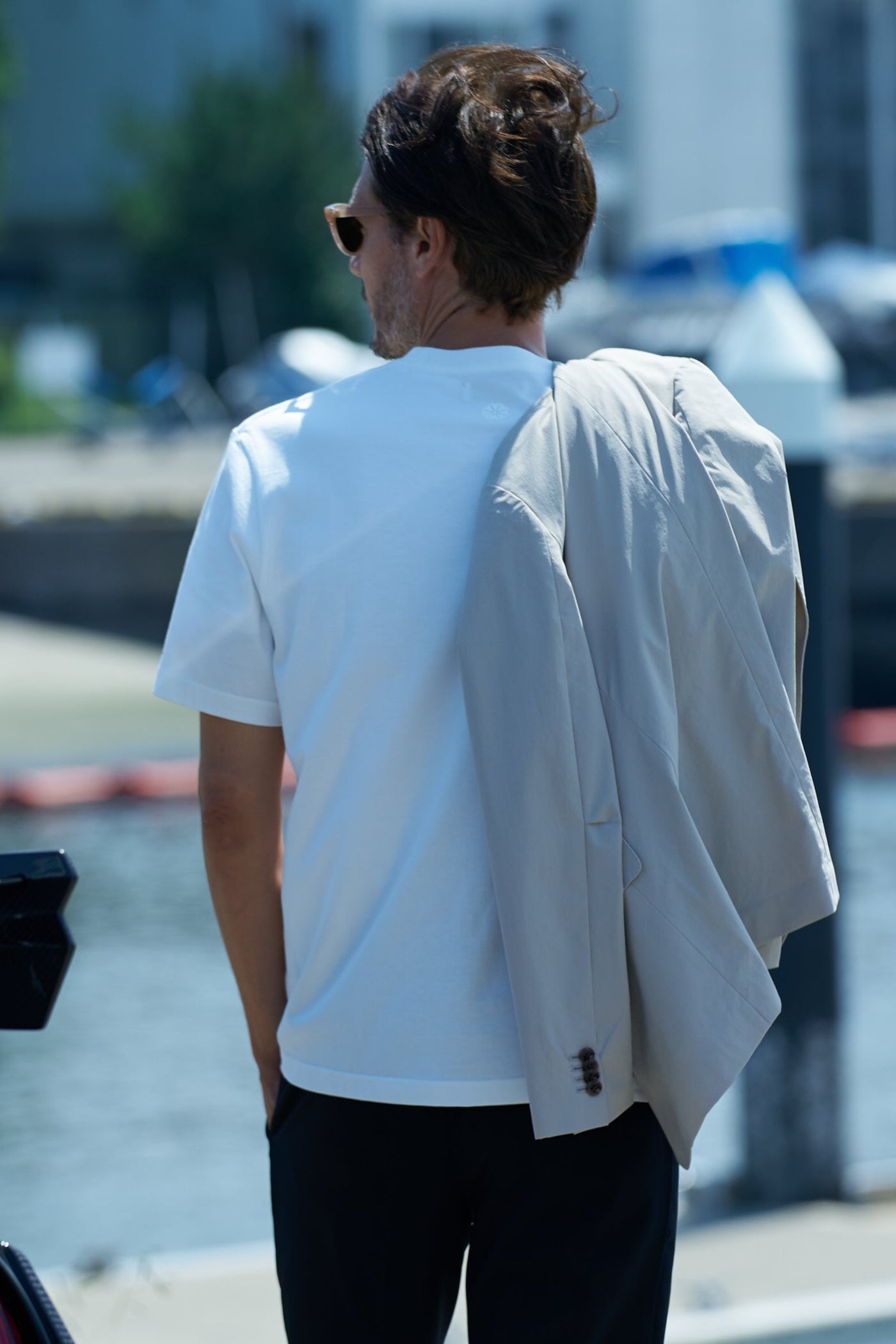 4PANEL TEE 2