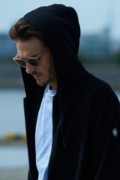 BUMPY LIGHT HOODIE|凹凸編み地・ジッパーポケット付・セットアップ対応|ドライブ・冷え対策・ユニセックス ...