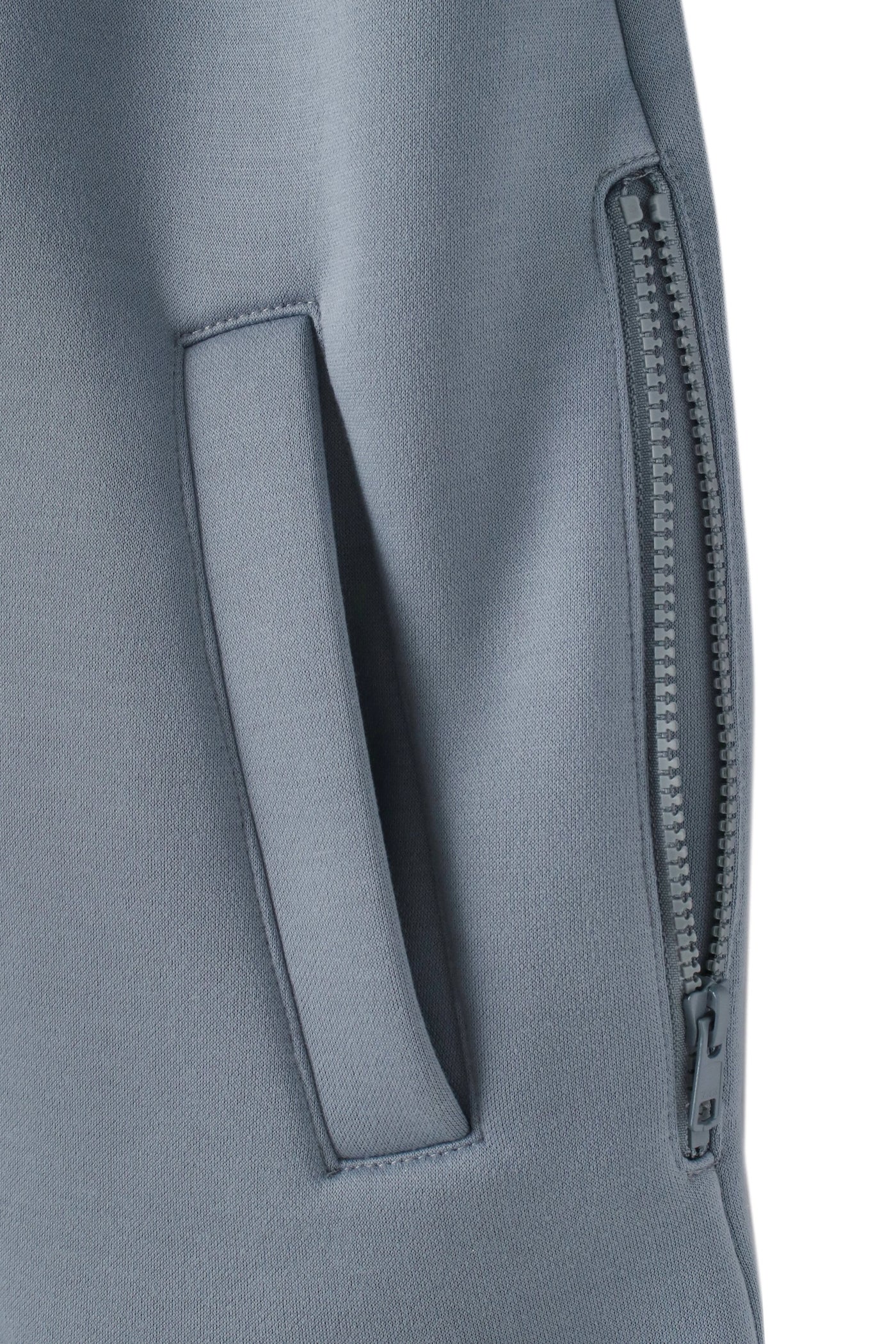 【再入荷】WIDE ZIP HOODIE【返品交換保証付き】