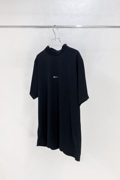 T-LINE MOCK NECK TEE