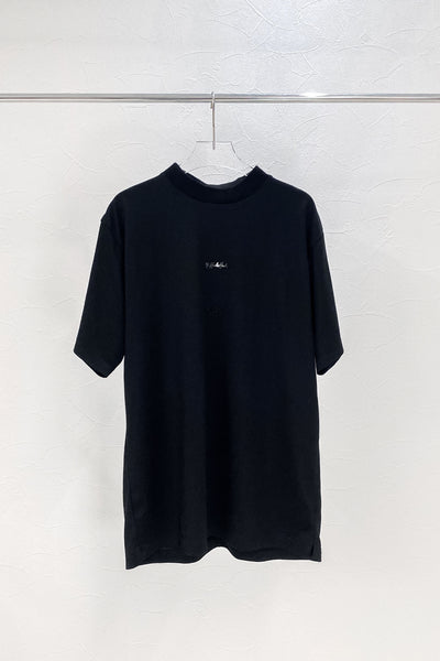 T-LINE MOCK NECK TEE