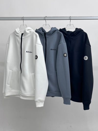 【再入荷】WIDE ZIP HOODIE【返品交換保証付き】